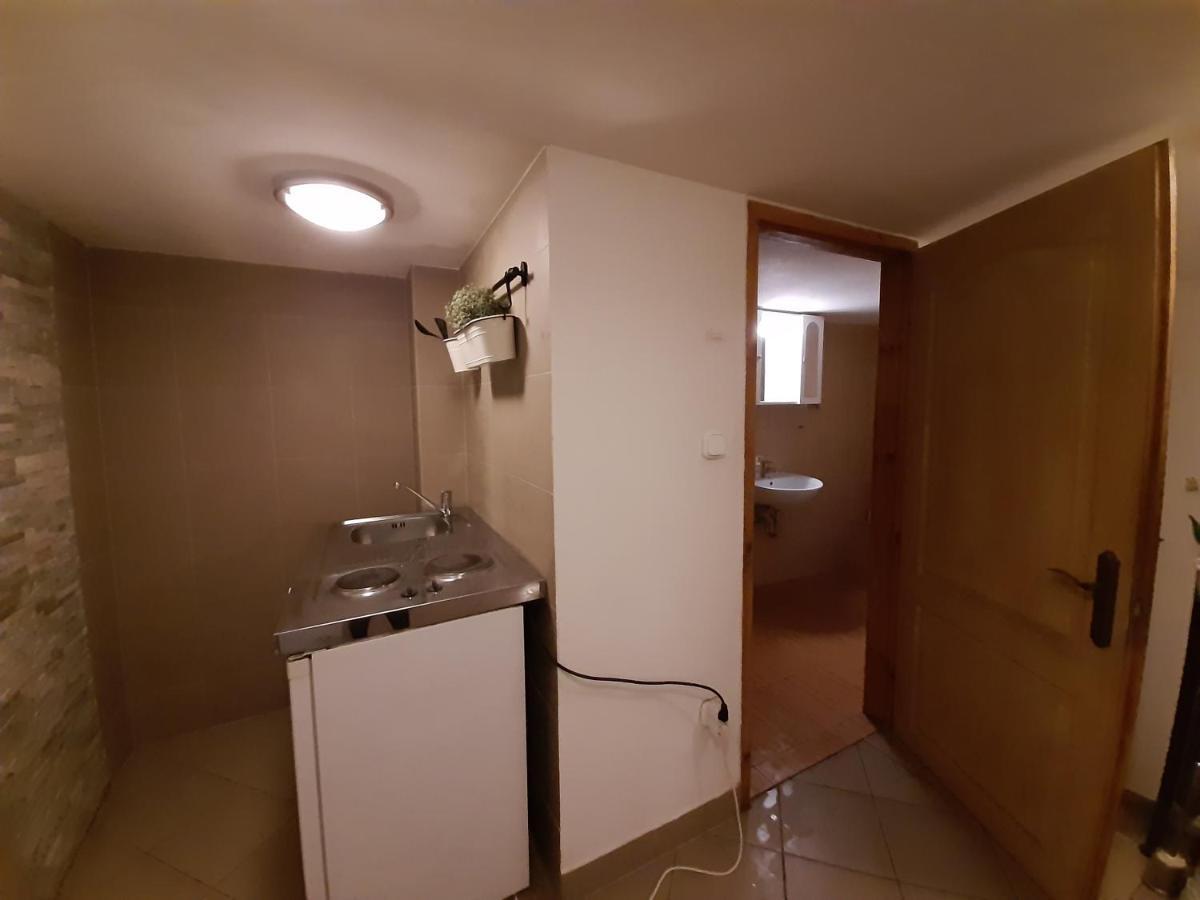 Apartman Vorosmarty Apartment Budapest Luaran gambar