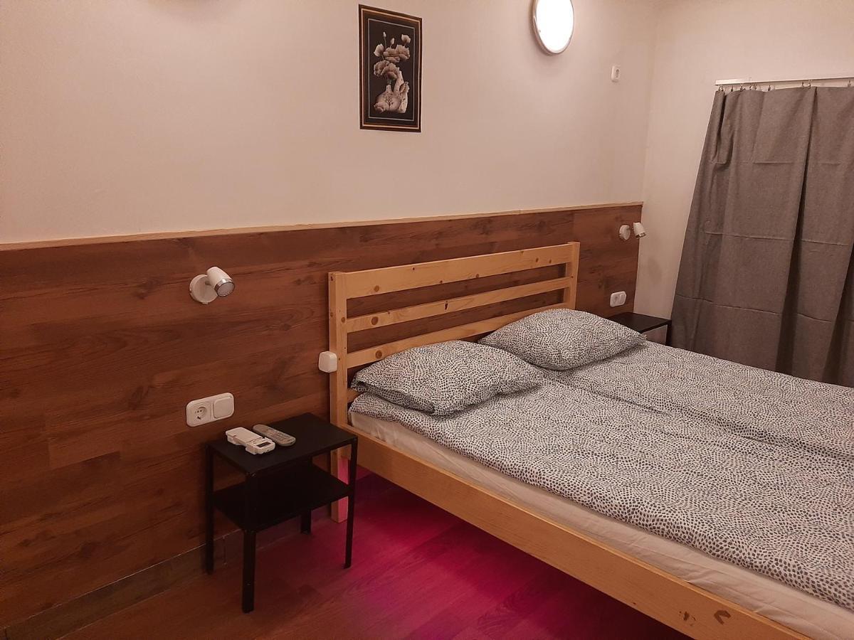 Apartman Vorosmarty Apartment Budapest Luaran gambar