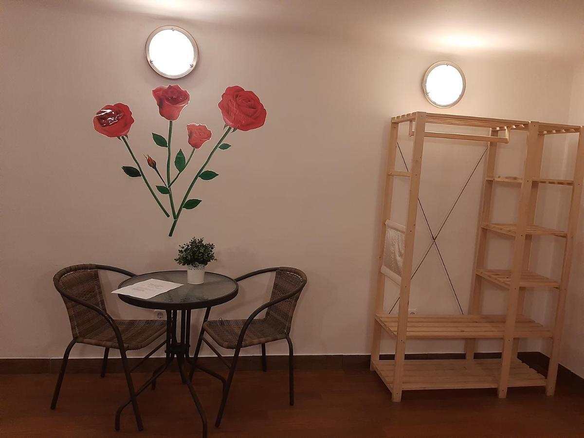 Apartman Vorosmarty Apartment Budapest Luaran gambar