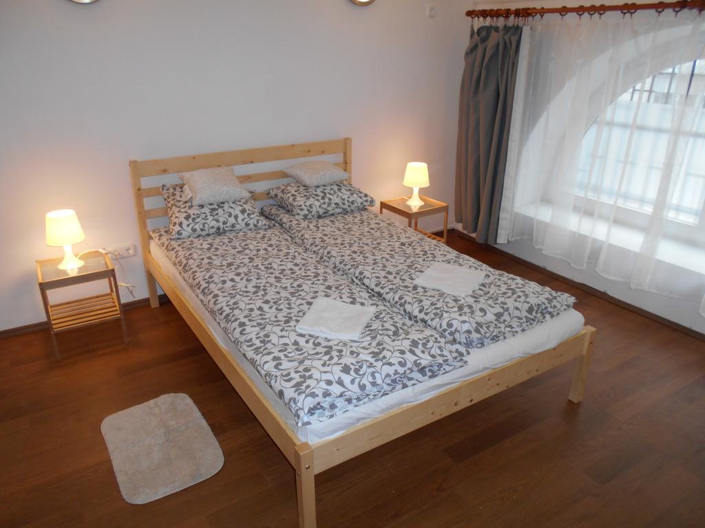 Apartman Vorosmarty Apartment Budapest Luaran gambar