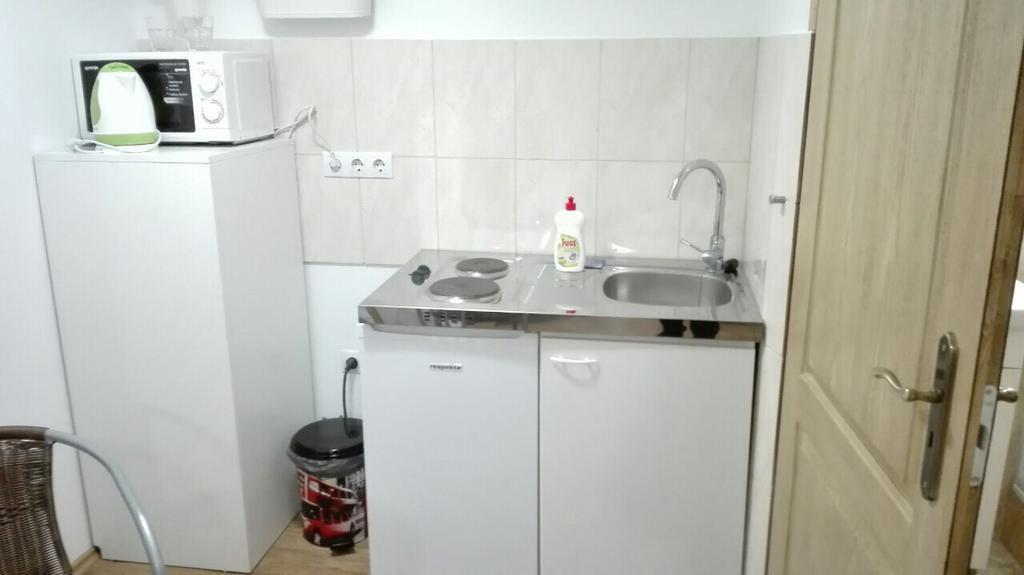 Apartman Vorosmarty Apartment Budapest Luaran gambar