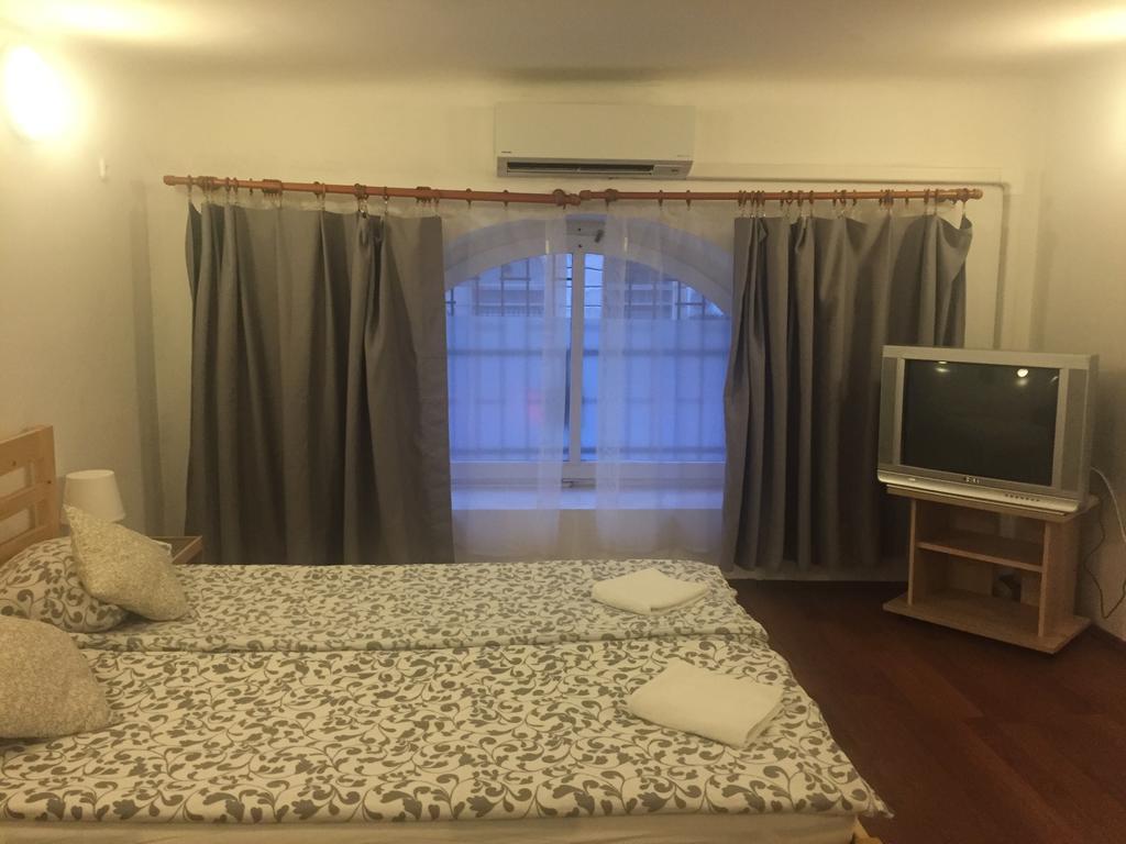 Apartman Vorosmarty Apartment Budapest Luaran gambar