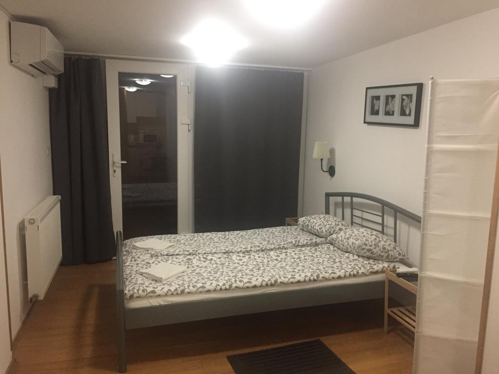 Apartman Vorosmarty Apartment Budapest Luaran gambar