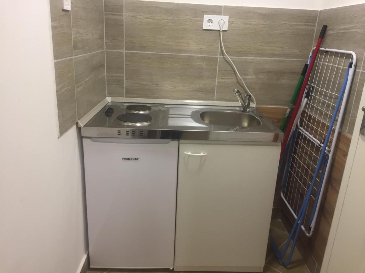 Apartman Vorosmarty Apartment Budapest Luaran gambar